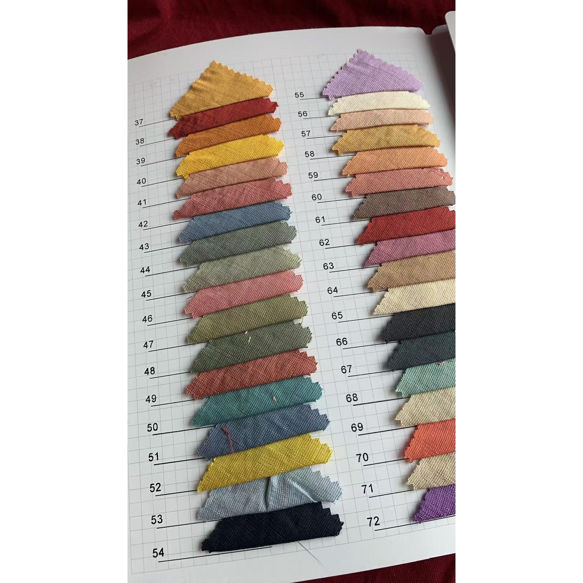 Irregular Linen-Look Check 色卡图 8
